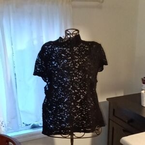 No Boundaries Black Lace Short Sleeve Blouse